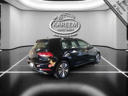 2017 Volkswagen e-Golf SE