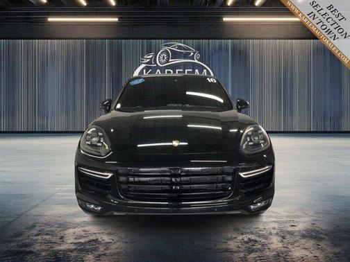 2016 Porsche Cayenne Turbo S
