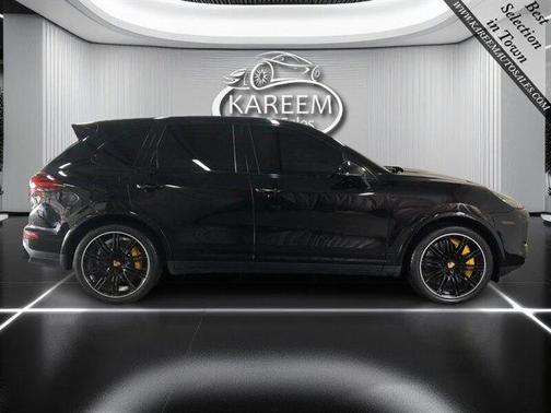 2016 Porsche Cayenne Turbo S