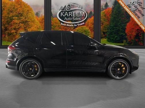 2016 Porsche Cayenne Turbo S