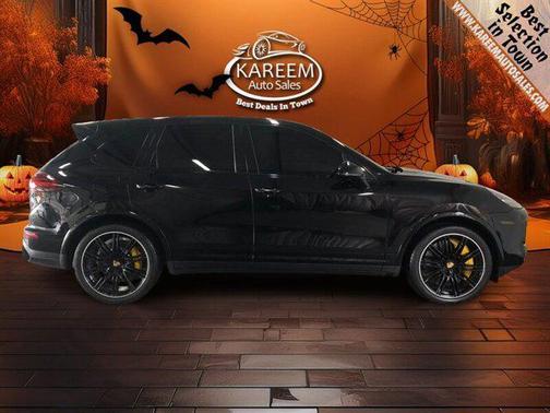 2016 Porsche Cayenne Turbo S