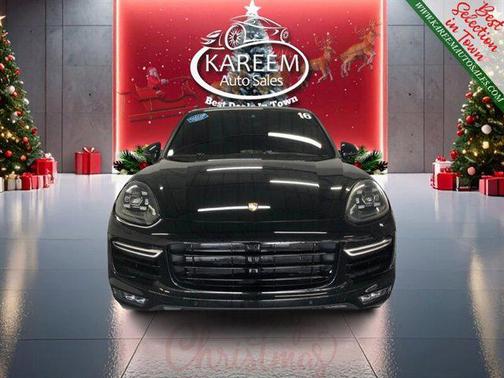 2016 Porsche Cayenne Turbo S