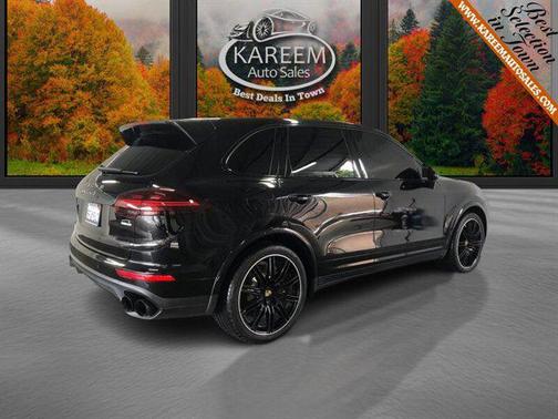 2016 Porsche Cayenne Turbo S