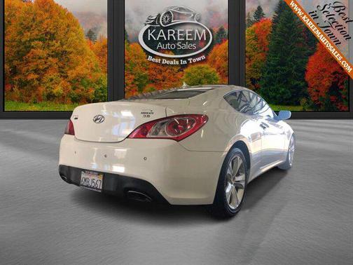 2010 Hyundai Genesis Coupe 3.8 Grand Touring