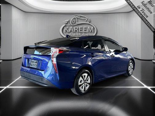 Blue Crush Metallic 2018 Toyota Prius Three Touring
