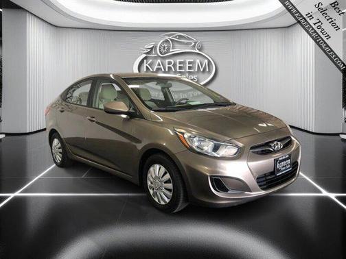 Mocho Bronze Metallic 2014 Hyundai Accent GLS