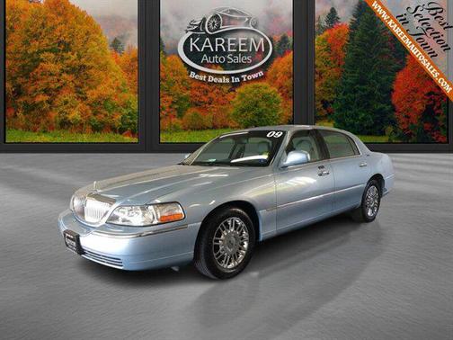 2009 Lincoln Town Car Signature
