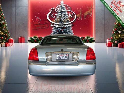 2009 Lincoln Town Car Signature