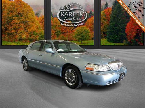 2009 Lincoln Town Car Signature