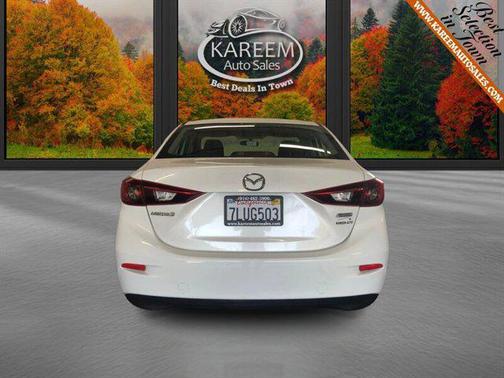 2015 Mazda Mazda3 i Sport