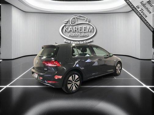 2017 Volkswagen e-Golf SE