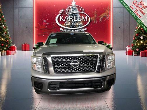 2018 Nissan Titan SV