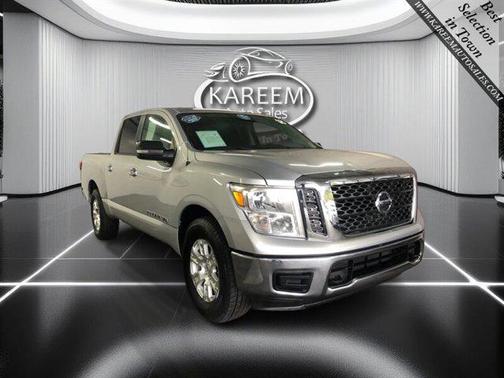 2018 Nissan Titan SV