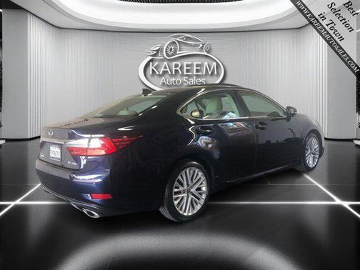 2017 Lexus ES 350 Base