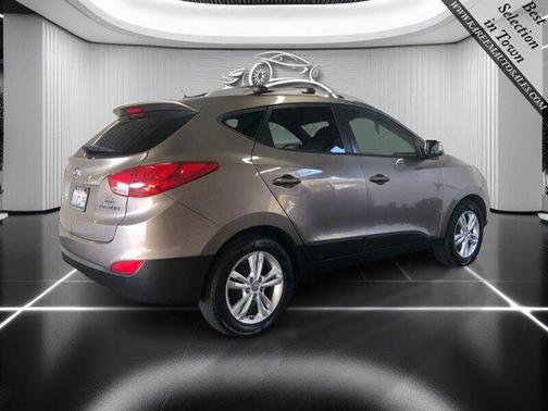 2012 Hyundai TUCSON GLS