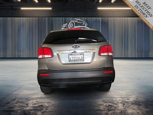 2012 Kia Sorento LX