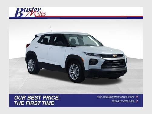 Summit White 2023 Chevrolet Trailblazer LS
