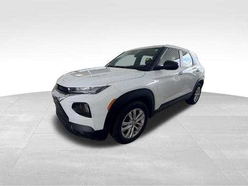 Summit White 2023 Chevrolet Trailblazer LS