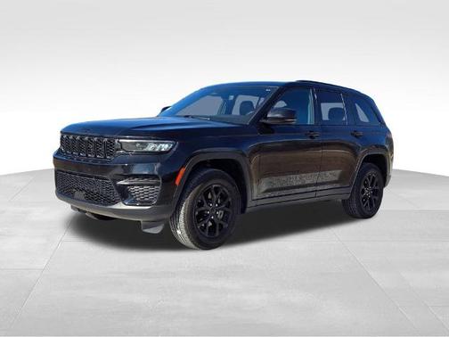 2024 Jeep Grand Cherokee LAREDO