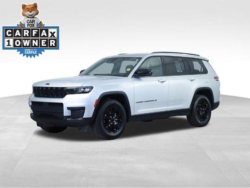 2024 Jeep Grand Cherokee LAREDO