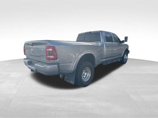 2021 RAM 3500 LARAMIE