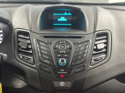 2017 Ford Fiesta SE