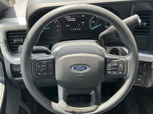 OXFORD WHITE 2026 Ford F-250 XL
