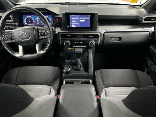 2025 Toyota 4Runner TRD OFF ROAD