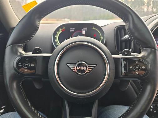 2022 MINI Countryman COOPER S