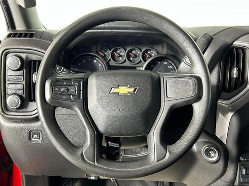 2024 Chevrolet Silverado 2500 CUSTOM