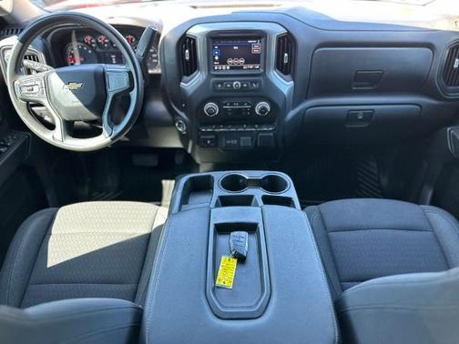 2024 Chevrolet Silverado 2500 CUSTOM