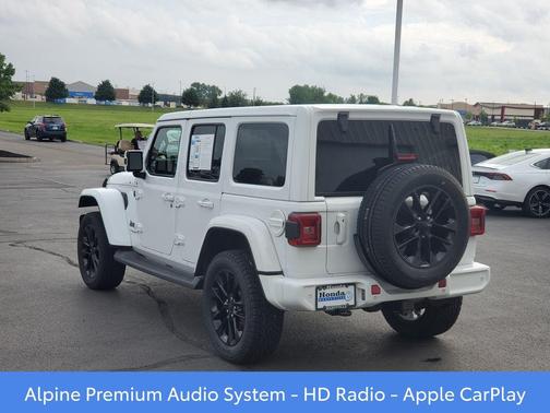 2020 Jeep Wrangler Unlimited Sahara High Altitude