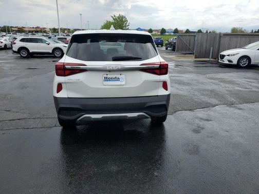 2022 Kia Seltos LX