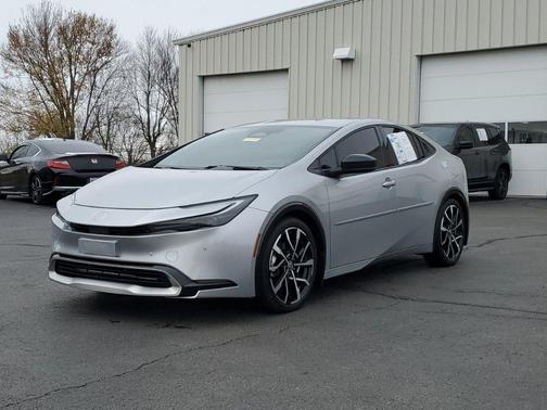 2024 Toyota Prius Prime XSE