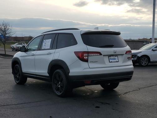 2022 Honda Pilot TrailSport