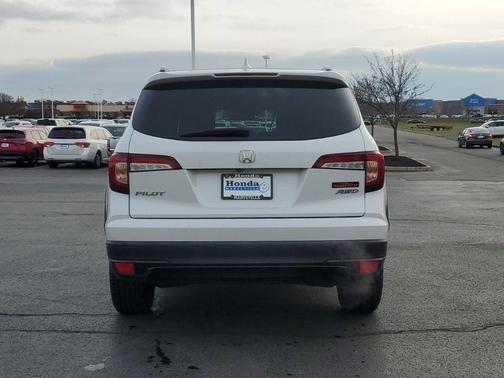 2022 Honda Pilot TrailSport