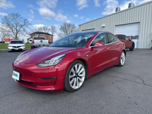 Red Multi 2018 Tesla Model 3 Long Range
