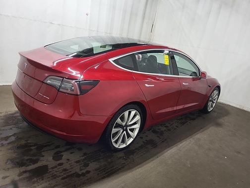 Red Multi 2018 Tesla Model 3 Long Range