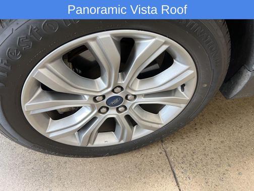 2019 Ford Edge Titanium