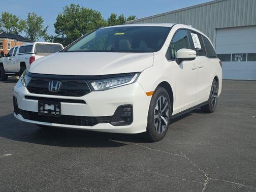 Platinum White Pearl 2025 Honda Odyssey EX-L
