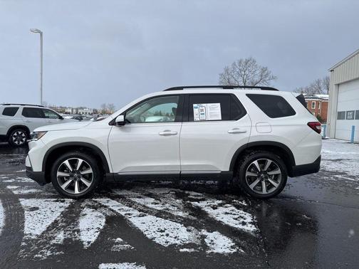 2024 Honda Pilot Elite