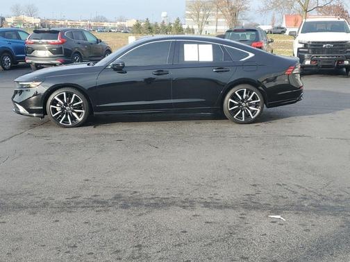 2023 Honda Accord Hybrid Touring