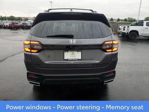 2025 Honda Pilot Black Edition