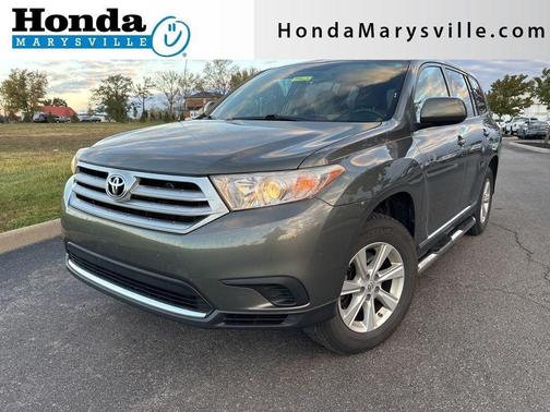 2011 Toyota Highlander Base