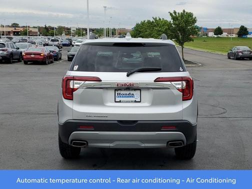 2020 GMC Acadia SLT