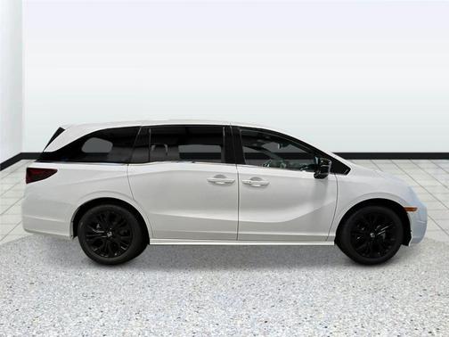 Platinum White 2026 Honda Odyssey Sport-L