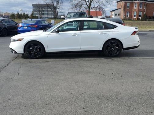 2023 Honda Accord Hybrid Sport-L