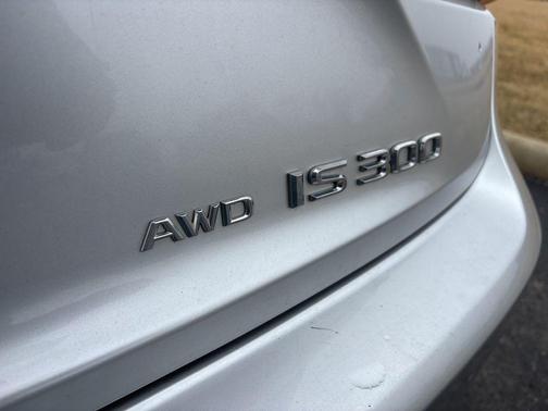 2019 Lexus IS 300 Base