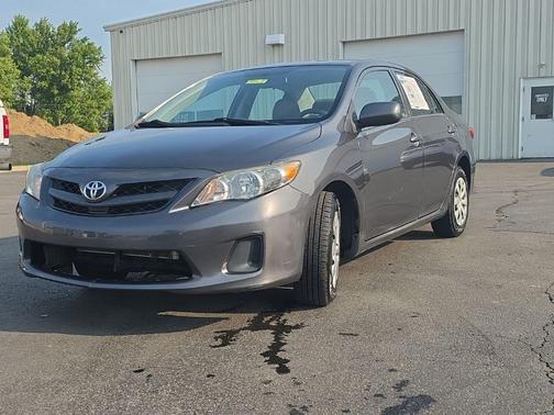 Magnetic Gray Metallic 2012 Toyota Corolla L