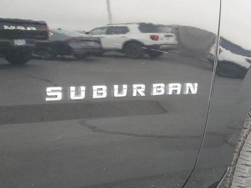 2019 Chevrolet Suburban LT